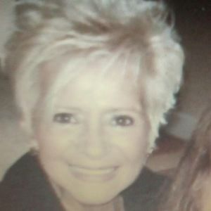 Meet your Posher, Joann